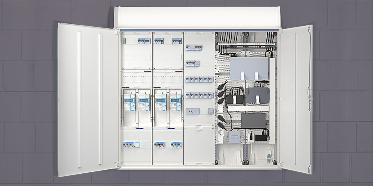 Technikzentrale bei Elektro-Datz GmbH & Co. KG in Neu-Anspach