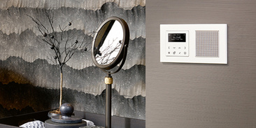 JUNG Smart Radio DAB+ bei Elektro-Datz GmbH & Co. KG in Neu-Anspach