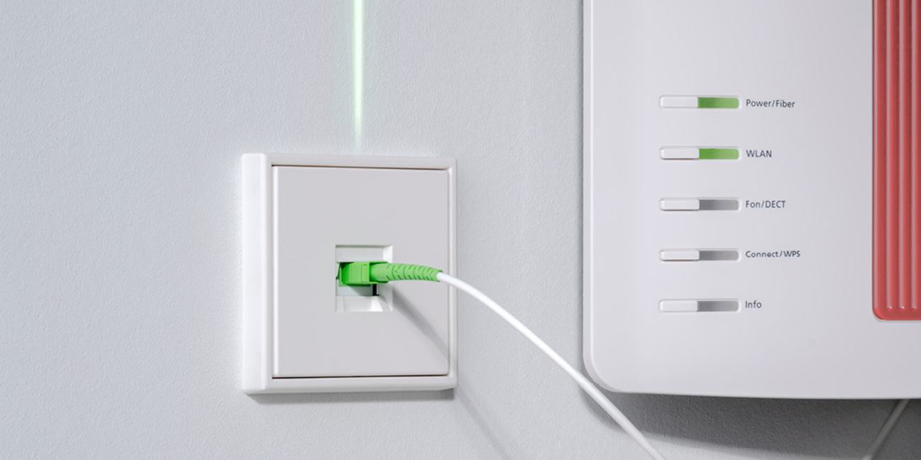 Die neuen Glasfaser-Anschlussdosen bei Elektro-Datz GmbH & Co. KG in Neu-Anspach