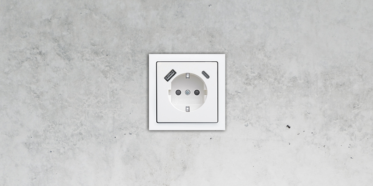 SCHUKO® USB-Steckdose bei Elektro-Datz GmbH & Co. KG in Neu-Anspach