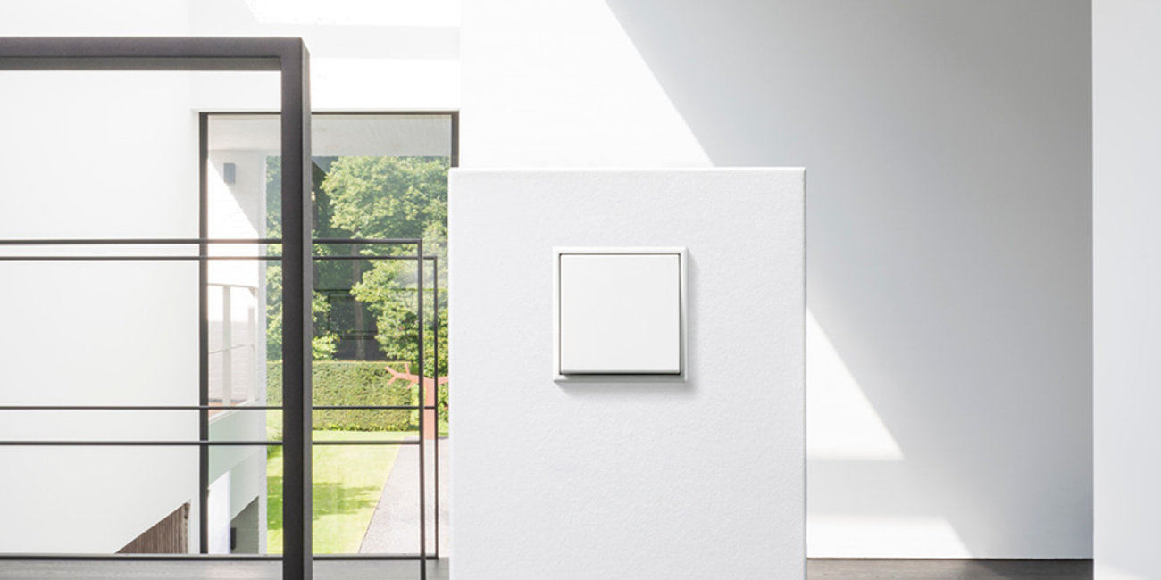 JUNG Schalterprogramme bei Elektro-Datz GmbH & Co. KG in Neu-Anspach