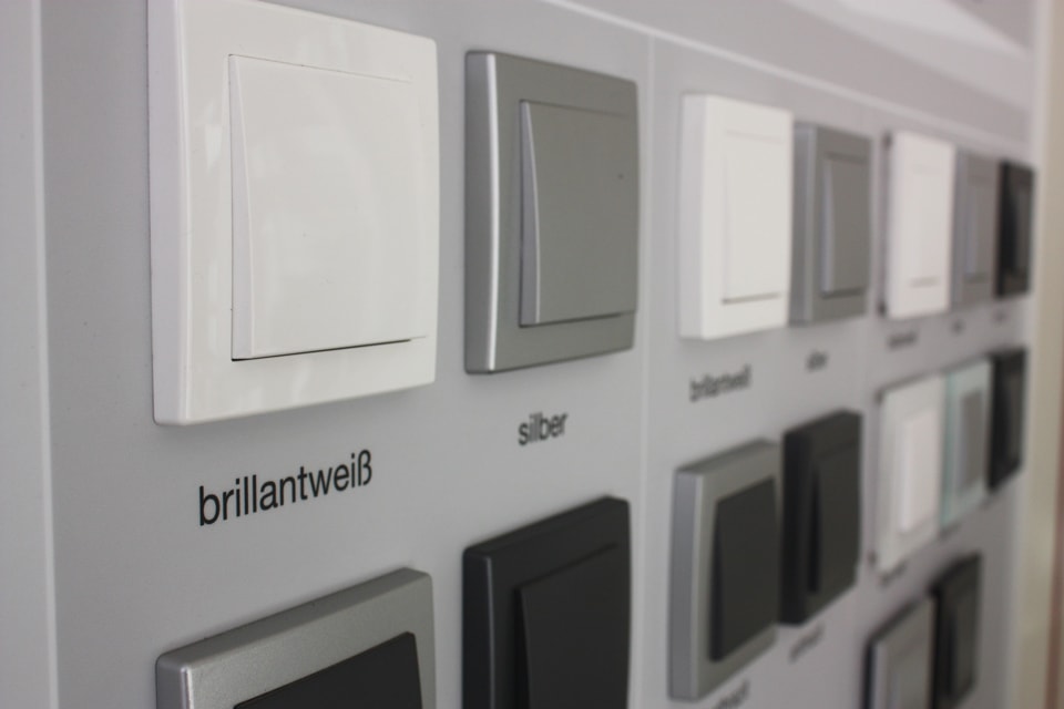 Schalterserie2 bei Elektro-Datz GmbH & Co. KG in Neu-Anspach
